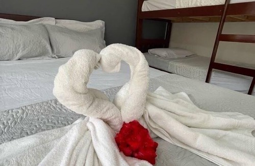 Ilha Grande Hotel | Ocean View Retreat: Pousada Frezza Mergulho - Rated 10/10