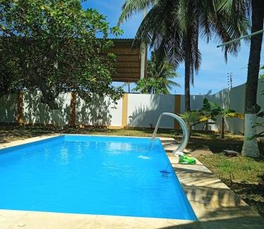 Areia Branca House | Pousada Graboschii: Oceanfront Stay Near Praia do Refúgio