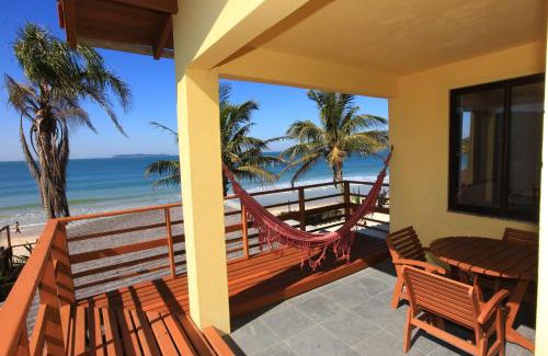 Quatro Ilhas Hotel | Pet-Friendly Pousada Hibisco with Ocean View & Family Amenities
