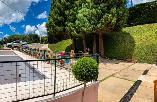 Campos do Jordao Hotel | Discover Pousada Hortelã: Oceanfront Retreat with Spa