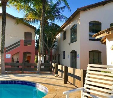 Ilha Comprida Hotel | Discover Pousada Icaraí: Oceanfront Gem with Pool Access