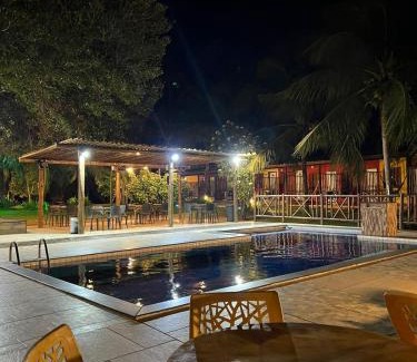 Itacimirim Hotel | Discover Pousada Ilha do Meio: Oceanfront Oasis with Pool