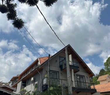 Vila Britania House | Family-Friendly Stay at Impera: Ideal for Children