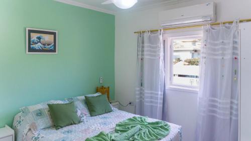 Juquehy Hotel | Family-Friendly Pousada Irashai with Pool and Ocean Views