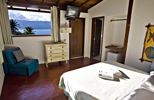 Veloso Hotel | Relaxing Pousada Isola Bella with Stunning Ocean Views