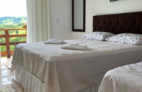 Lindoia Hotel | Pousada Jerusalém: Family-Friendly Stay with Pool Access