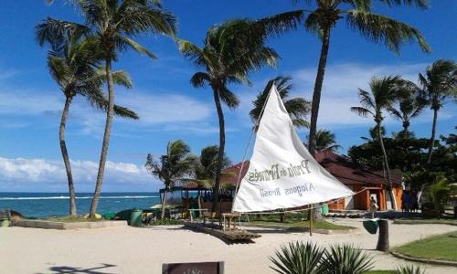 Praia do Frances Hotel | Pet-Friendly Pousada Jesmar: A Family Oasis with Pool