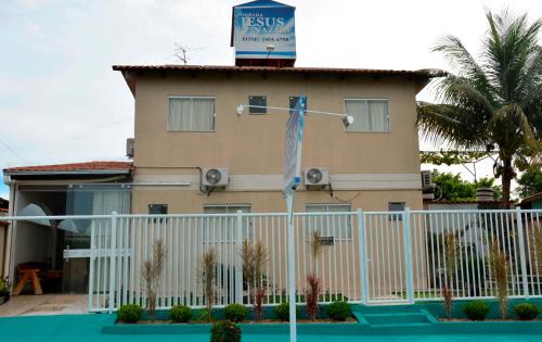 Trindade Hotel | Top-Rated Pousada Jesus De Nazare: Family-Friendly Retreat
