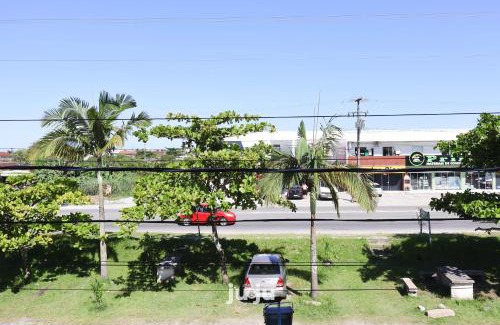 Balneario Praia do Leste Hotel | Ocean View Pousada Ju&Ju: Steps from the Beach