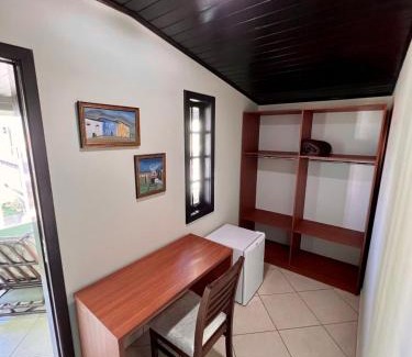 Chapeu do Sol Hotel | Oceanfront Getaway at Pousada Kactus with Pool & Breakfast