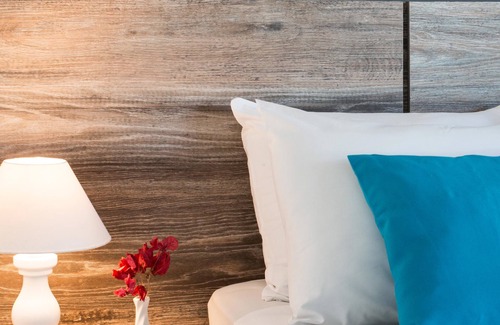 Ferradurinha Hotel | Idyllic Pousada Kairós with Pool and Ocean View Amenities