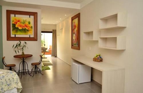 Pantanal Hotel | Cozy Pousada L'essence: Hot Tub & Breakfast Included