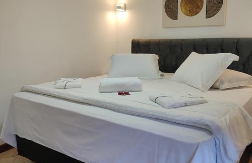 Santo Antonio do Pinhal Hotel | Inviting Stay at Pousada la Colline with Family-Friendly Amenities