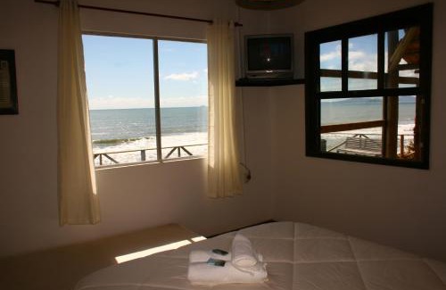 Barra Velha Hotel | Relax at Pousada La Luna - Oceanfront Getaway Awaits