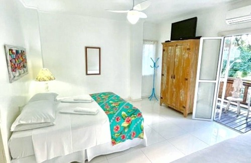 Praia Grande Hotel | Budget-Friendly Pousada Lacosta with Complimentary Breakfast