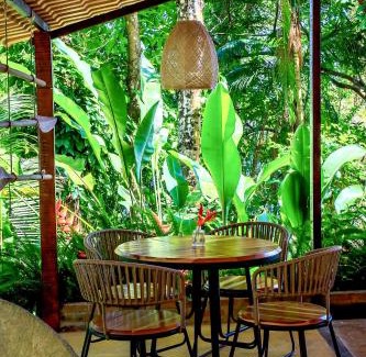 Ilha Grande Hotel | Oceanfront Bliss at Pousada Lagamar - Rated 9.3/10