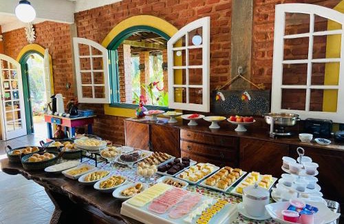 Matias Barbosa Hotel | Discover Pousada Lago das Pedras: 10/10, Pet-Friendly Retreat