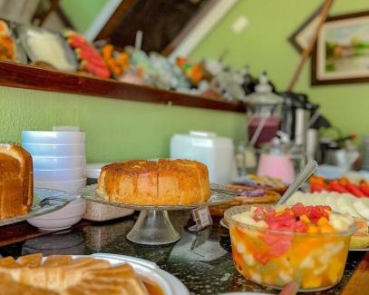 Ilha Grande Hotel | Highly Rated Pousada Leão do Mar with Pool & Family Fun