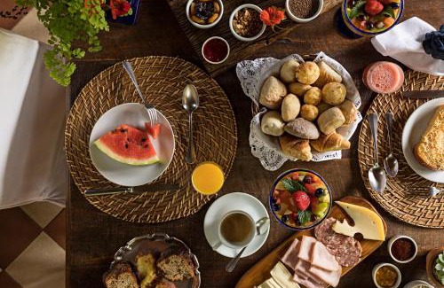Itaipava Hotel | Experience Pousada Les Roches: 5-Star Oceanfront Oasis