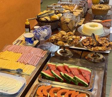 Conceicao de Jacarei Hotel | Oceanfront Pousada Lisamar: Family-Friendly Getaway