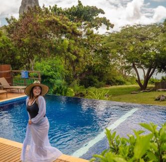Floresta Velha Hotel | Experience Relaxation at Pousada Lua Bela with Pool Access