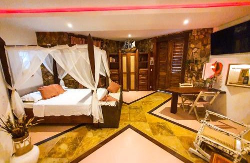 Canoa Quebrada Hotel | Oceanfront Pousada Lua de Charme - Rated 9/10 by Guests