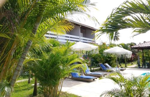 Porto da Rua Hotel | Oceanfront Pousada Maresia: Family-Friendly Getaway