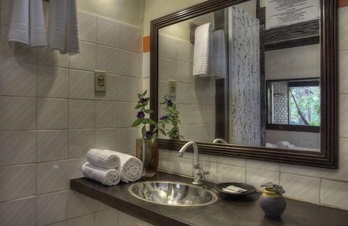 Arraial d'Ajuda Hotel | Relax at Pousada Macunaíma: Guest Rated 9.8 with Pool