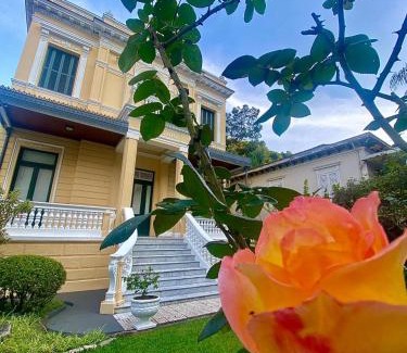 Historic Center Hotel | Inviting Pousada Magister: Poolside Retreat for Families