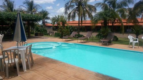 Olimpia Hotel | Discover Pousada Manna: Rated 9/10 with Pool & Breakfast