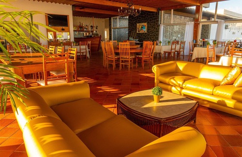 Ogiva Hotel | Guest Rated 10/10: Pousada Marília with Pool & Spa