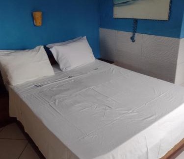 Praia de Aracatiba Hotel | Oceanfront Pousada Mar de Araçatiba with Breakfast & Views