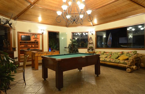 Tucuns Hotel | Relax at Pousada Mar e Terra: Pool, Spa & Family-Friendly