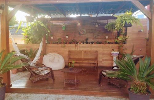 Barra da Lagoa Hotel | Budget-Friendly Pousada Maraka: Perfect for Families & Pets