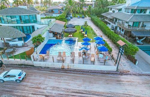 Porto de Galinhas Hotel | Oceanfront Oasis at Pousada Maraoka with Pool & Breakfast