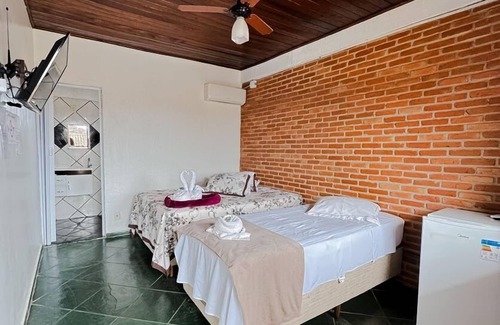 Cananeia Hotel | Welcoming Pousada Maravista: Family-Friendly with Breakfast