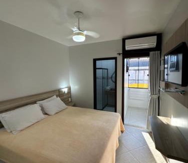 Praia de Leste Hotel | Pet-Friendly Pousada e Marina Mares do Sul with Pool