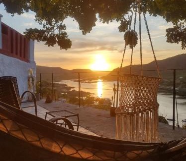 Piranhas House | Exceptional Stay at Pousada Maria Bonita - Family Friendly