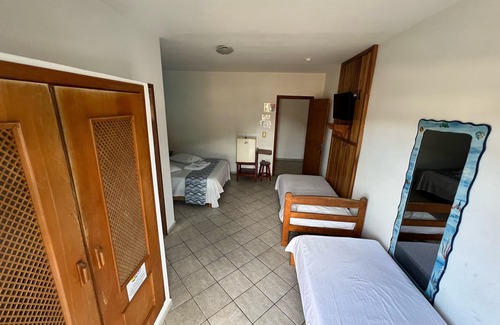 Ipiranga Hotel | Family-Friendly Pousada Martin de Sá with Breakfast Included