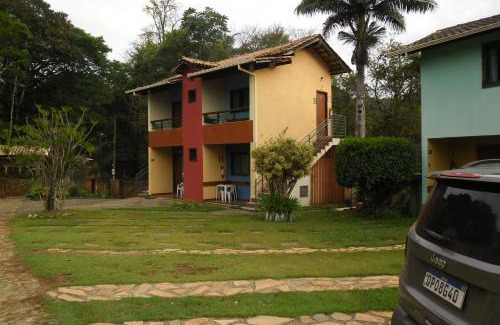 Sao Sebastiao das Aguas Claras Bed & Breakfast | Family-Friendly Stay at Pousada Marumbe with Pool Access