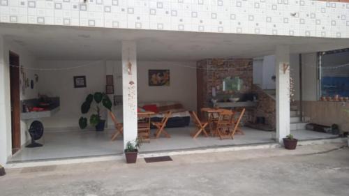 Marataizes Hotel | Experience Comfort at Pousada Mega with Ocean View