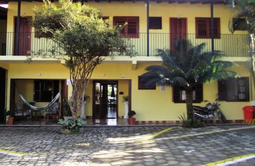 Ponte Branca Hotel | Guest Rated Pousada Miracolo: Family-Friendly Getaway