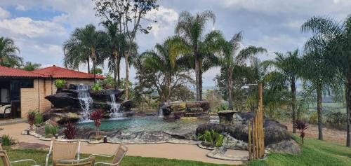 Delfinopolis Hotel | Pousada Mirante do Cerrado: Scenic Oceanfront Retreat
