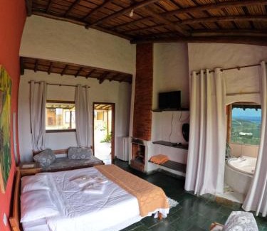 Carrancas Hotel | Relax at Pousada Mirante Serra Verde with Pool & Hot Tub