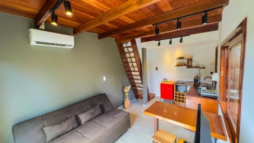 Floresta Velha House | Experience Pousada Moana: Oceanfront, Spa & Excellent Rating