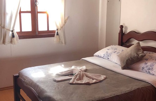 Jardim Andira Hotel | Budget-Friendly Pousada Monte Suíço with Family Amenities
