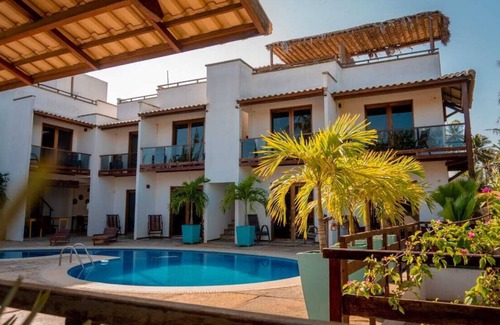 Camocim Hotel | Relax at Pousada Morada do Sol Maceio with Pool & Breakfast