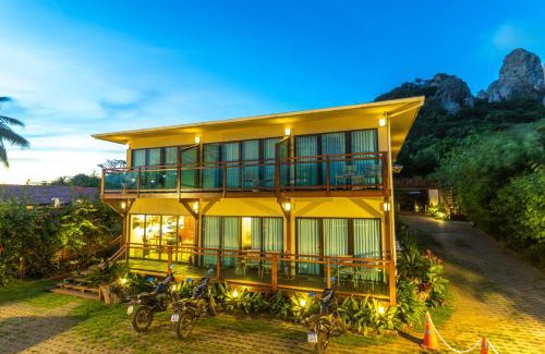 Boldro Hotel | Family-Friendly Stay at Pousada Morro do Farol - 4 Stars