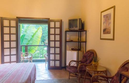 Sao Francisco Xavier Hotel | Oceanfront Retreat at Pousada Muriqui - Rated 9/10
