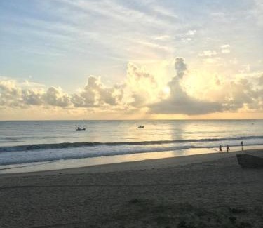 Baia da Traicao Hotel | Exceptional Oceanfront Pousada with Pool and Breakfast